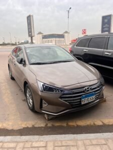 ليموزين الساحل الشمالي 2026 | سافر بأمان ورفاهية مع RAW ليموزين