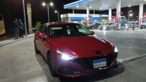 ليموزين مطار برج العرب للشركات والأفراد | خدمات RAW الاحترافية 2026 1 بالنسبة لأي وكالة سفر مرموقة، أو منظم رحلات، أو شركة إدارة وجهات (DMC)، فإن اختيار مزود خدمات النقل الأرضي هو انعكاس مباشر لمعايير الجودة الخاصة بعلامتها التجارية. عندما يصل عملاؤك إلى مطار برج العرب الدولي (HBE)، فإن انطباعهم الأول عن مصر يتشكل من خلال جودة خدمة الاستقبال والتوصيل. هذا يجعل من اختيار خدمة ليموزين مطار برج العرب ليس مجرد تفصيل لوجستي، بل قرار استراتيجي حاسم. يجب أن تتوافق مواصفات هذه الخدمة بشكل كامل مع التجربة السلسة وعالية الجودة التي تعد بها عملائك. ليموزين مطار برج العرب ليموزين مطار برج العرب للشركات والأفراد | خدمات RAW الاحترافية 2026